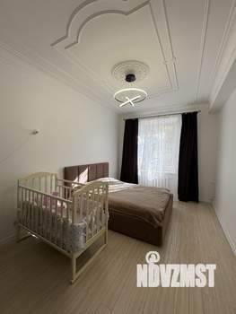 2-к квартира, вторичка, 65м2, 1/3 этаж