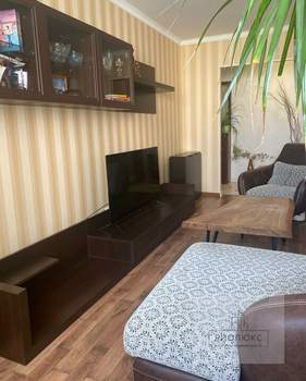 3-к квартира, вторичка, 70м2, 6/9 этаж