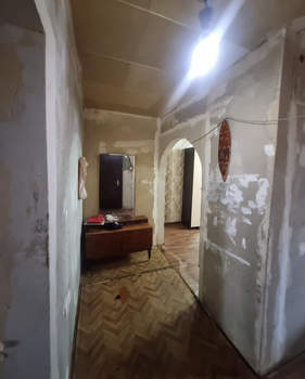 3-к квартира, вторичка, 64м2, 1/9 этаж