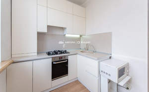 2-к квартира, вторичка, 52м2, 3/5 этаж