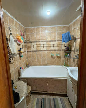 2-к квартира, вторичка, 50м2, 9/9 этаж