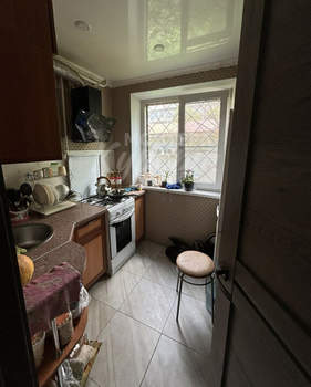4-к квартира, вторичка, 61м2, 1/5 этаж