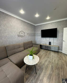 2-к квартира, вторичка, 64м2, 1/3 этаж