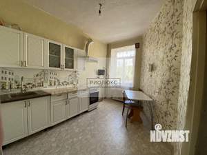 2-к квартира, вторичка, 68м2, 2/2 этаж