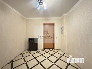 3-к квартира, вторичка, 106м2, 1/9 этаж