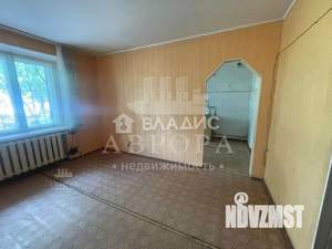 2-к квартира, вторичка, 61м2, 1/5 этаж