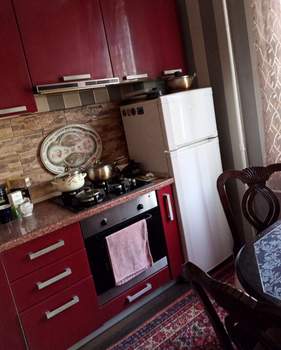 2-к квартира, вторичка, 49м2, 3/3 этаж