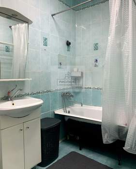 2-к квартира, вторичка, 57м2, 2/5 этаж