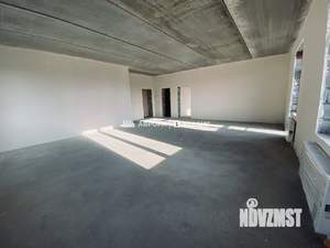 3-к квартира, вторичка, 101м2, 3/3 этаж