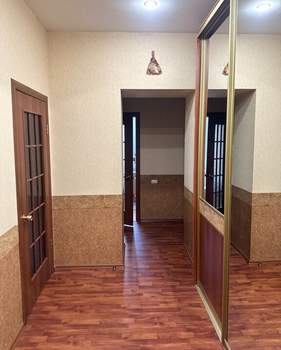 2-к квартира, вторичка, 65м2, 2/2 этаж