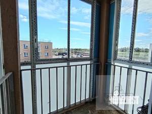 2-к квартира, вторичка, 65м2, 3/3 этаж