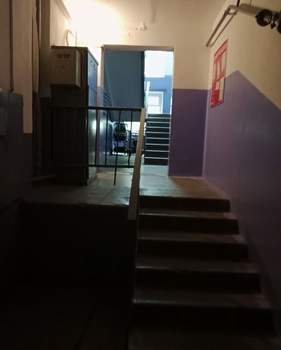 3-к квартира, вторичка, 63м2, 1/5 этаж