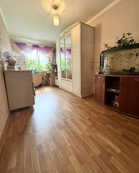 3-к квартира, вторичка, 61м2, 1/5 этаж