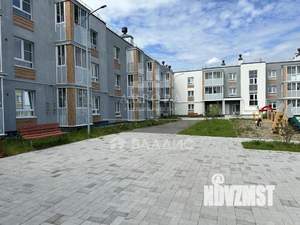 2-к квартира, вторичка, 64м2, 1/3 этаж