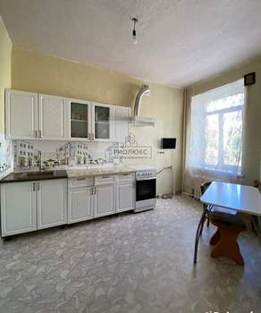 2-к квартира, вторичка, 68м2, 2/2 этаж