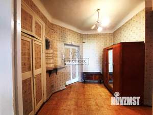 2-к квартира, вторичка, 68м2, 2/2 этаж