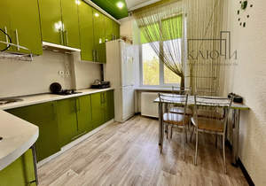 2-к квартира, вторичка, 55м2, 4/4 этаж