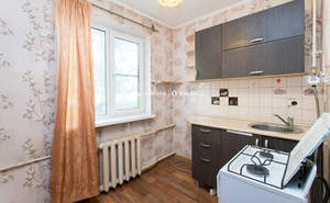 2-к квартира, вторичка, 46м2, 1/4 этаж