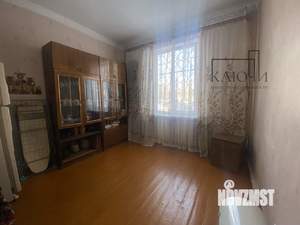 2-к квартира, вторичка, 50м2, 1/4 этаж