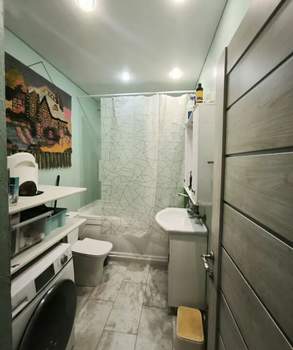 4-к квартира, вторичка, 76м2, 1/3 этаж