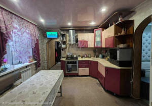 4-к квартира, вторичка, 71м2, 1/1 этаж