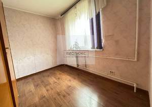 4-к квартира, вторичка, 61м2, 4/5 этаж