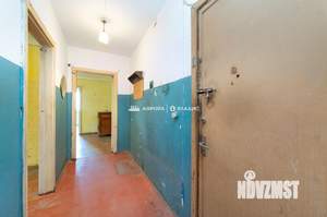 4-к квартира, вторичка, 61м2, 3/5 этаж