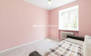 3-к квартира, вторичка, 72м2, 1/4 этаж