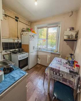 2-к квартира, вторичка, 44м2, 1/5 этаж