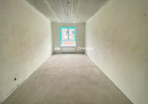 2-к квартира, вторичка, 91м2, 1/3 этаж