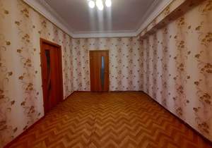 3-к квартира, вторичка, 55м2, 1/2 этаж