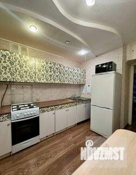 2-к квартира, вторичка, 47м2, 8/9 этаж