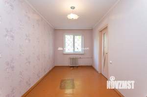 2-к квартира, вторичка, 46м2, 1/4 этаж