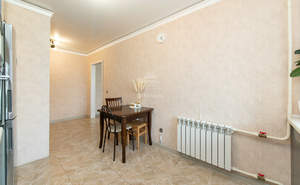 2-к квартира, вторичка, 53м2, 1/9 этаж