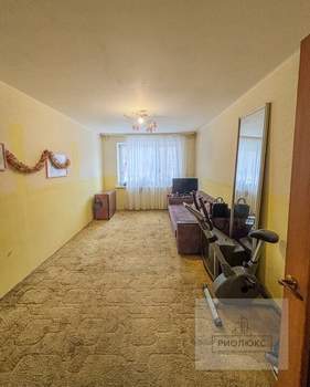 2-к квартира, вторичка, 53м2, 1/9 этаж