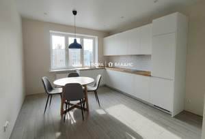 2-к квартира, вторичка, 67м2, 1/3 этаж