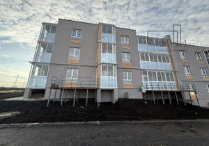 3-к квартира, вторичка, 77м2, 1/3 этаж