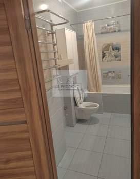 2-к квартира, вторичка, 65м2, 7/9 этаж