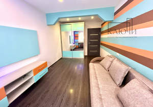 4-к квартира, вторичка, 121м2, 6/10 этаж