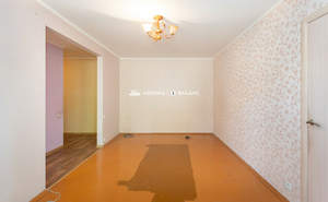 2-к квартира, вторичка, 46м2, 1/4 этаж