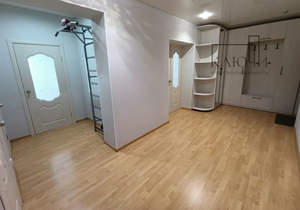 2-к квартира, вторичка, 74м2, 3/10 этаж