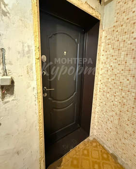 2-к квартира, вторичка, 42м2, 1/5 этаж