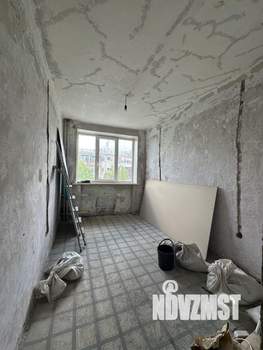 3-к квартира, вторичка, 43м2, 2/3 этаж