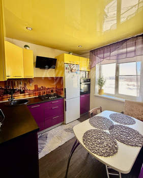 2-к квартира, вторичка, 50м2, 9/9 этаж