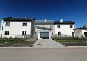 4-к квартира, вторичка, 140м2, 1/2 этаж