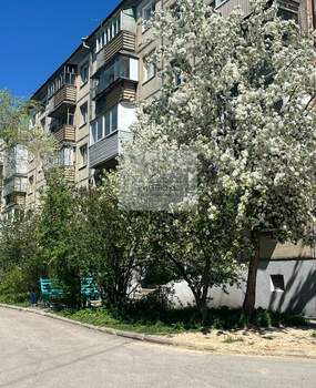 2-к квартира, вторичка, 45м2, 1/5 этаж