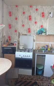 3-к квартира, вторичка, 62м2, 2/2 этаж